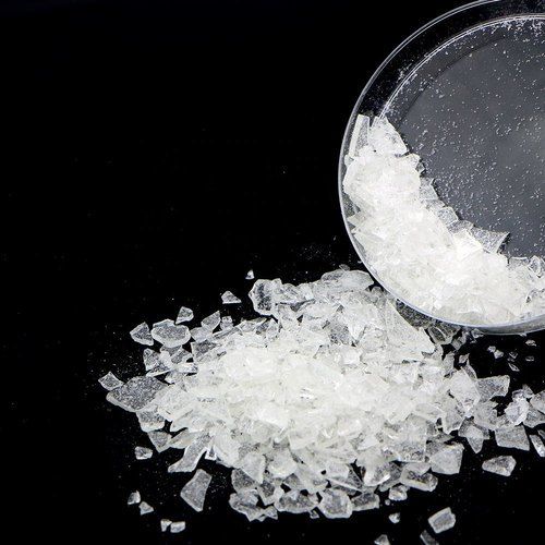 Purified Isophthalic Acid Appearance White Crystalline Solid, Used In Manufacture Of Polycarbonate, Polyesters, And Epoxy Resins Grade: Industrial Grade