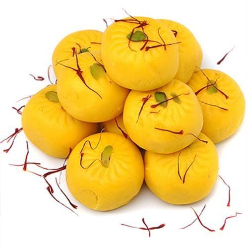 Melts In Your Mouth Very Taste Sweet Flavour Agra Creamy Kesar Peda