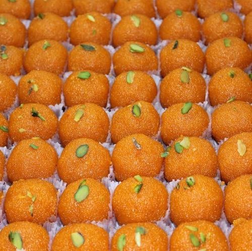 100% Pure Healthy Mouthwatering And Sweet Round Fresh Boondi Ladoo
