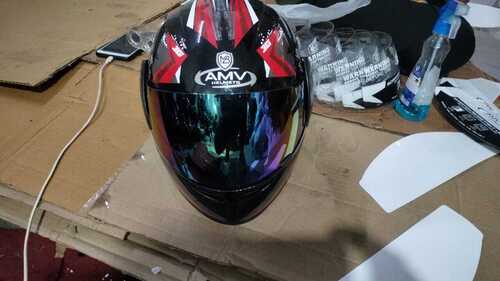 Scratch Resistant Protective Head And Full Face And Comfortable Motorcycle Helmet