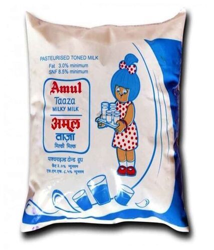 A Grade 100% Pure And Natural White Amul (Toned) Milk, 500 Ml Pack Age Group: Adults