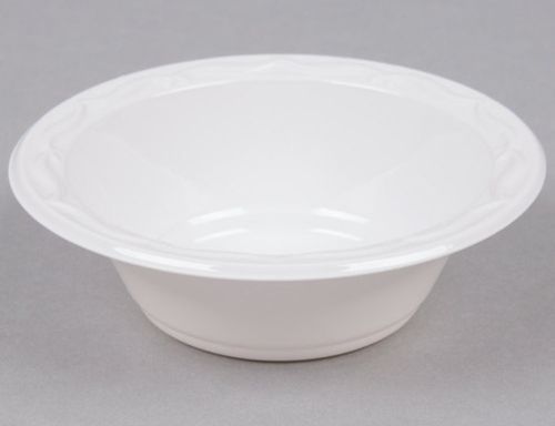 7 Inches Use And Throw White Disposable Plastic Bowl For Parties