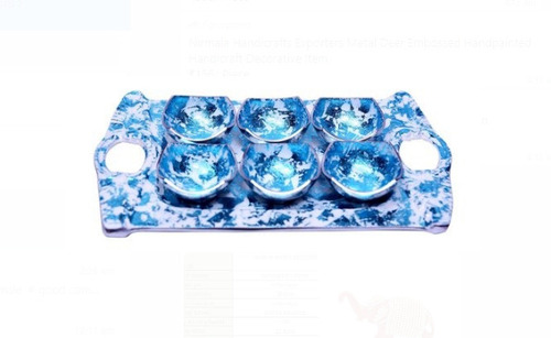 Premium Quality Handicraft Item - Round Design , Elegant Blue and White Color for Indoor Decoration and Gifting