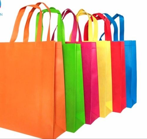 Colorful Eco Friendly And Non Woven Plain Dyed Pp Carry Bag With Handle For Daily Shopping 