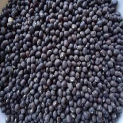 Common Fresh And 100% Original Black Whole Urad Daal Without Harmful Chemicals