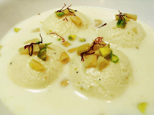 Round Sweet Rasmalai Made From Pure Dudh