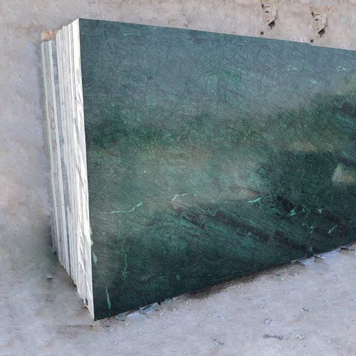 Weather Resistance Envirionment Friendly Easy To Clean Glossy Finish Green Marble Size: 3-4 Feet