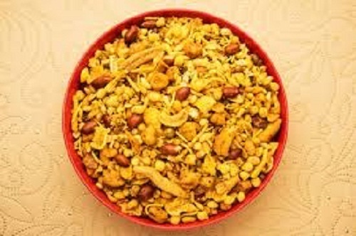 100% Fresh Salty And Spice Mouth Melting Crispy And Crunchy Mix Namkeen Carbohydrate: 4.4 Grams (G)