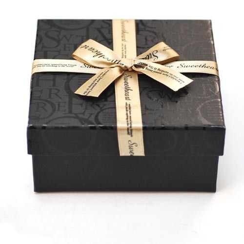 Paper Simple Stylish And Trendy Black Durable Rectangular Gift Packaging Boxes