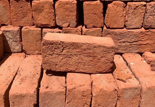 Crack Proof Environmentally Friendly And Sustainable Sturdy Design Clay Red Bricks