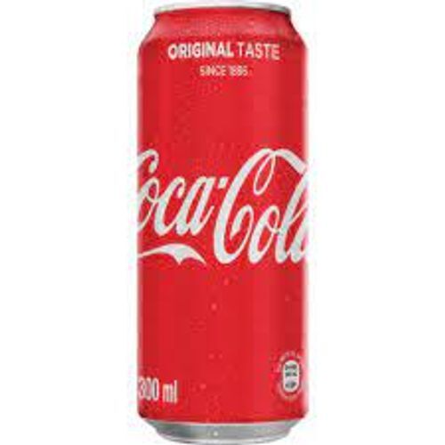  एडवेंचरस रिफ्रेशिंग और कैफीनयुक्त ओरिजिनल टेस्ट कोका कोला कैन, 300 मिली 