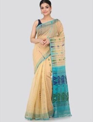 कैजुअल वियर लाइटवेट आरामदायक और वॉशेबल प्रिंटेड प्योर कॉटन फैब्रिक साड़ी महिलाओं के लिए