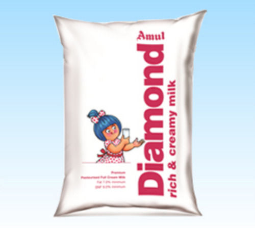 High-Quality With Original Flavor Amul Diamond Rich And Creamy Milk, 1 Liter Pouch