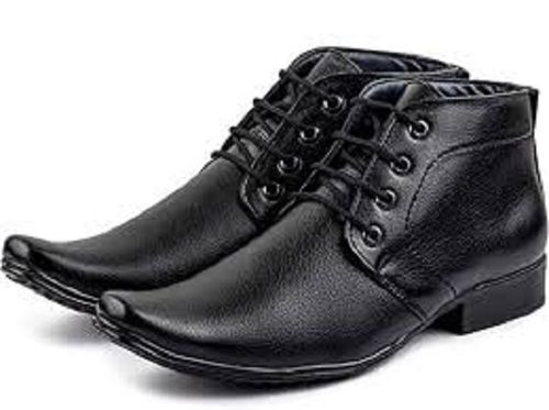 Men Formal Wear Black Plain Leather Shoes For Winter Summer And Spring Season