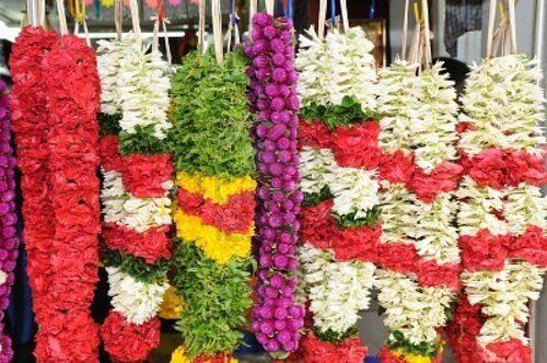 flower garland