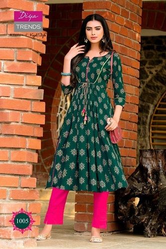 ARJAVA Exclusive Rayon Fabric New Designer Floral Kurti Trendy Look Dress  Fabric With Morden Style Kurti