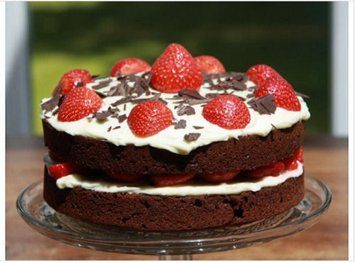 Tasty Sweet And Mouth Melting Red Velvet Cake Balanced Ingredients Efficient Additional Ingredient: Cream