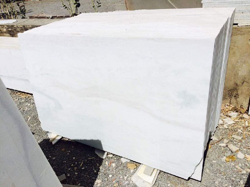 निर्माण के लिए सफेद रंग का जंग प्रतिरोध और चमकदार फिनिश प्लेन मार्बल उपयोग के लिए घनत्व: 2.57 G/Cm ग्राम प्रति घन सेंटीमीटर (G/Cm3)