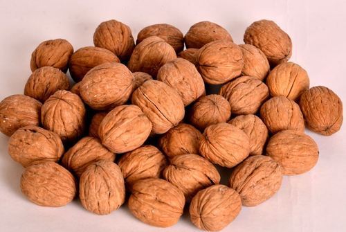 Common High Nutritional Value Antioxidant And Natural Taste Brown Kashmiri Shell Walnuts