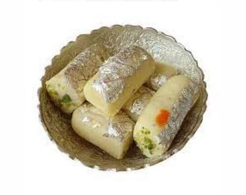 Delicious Indian Malai Pista Roll, Sweet In Taste, Contain 6 G Protein, 2 Days Shelf Life