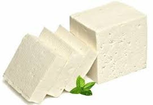 Hygienically Packaged Natural Made With Pure Milk Fresh White Paneer, 1 Kg