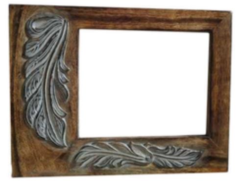 Brown Eye Catching Look Polished Golden Table Top Wooden Photo Frame For Home Decor