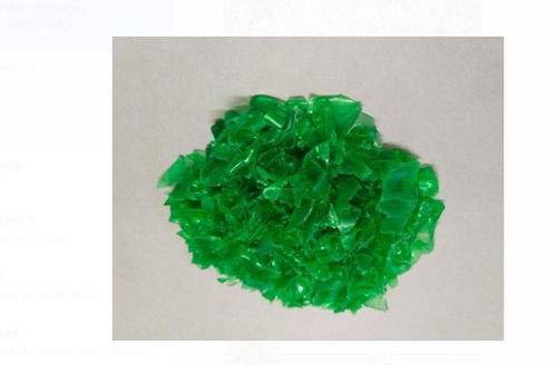 Green Color Pet Flakes For Monofilament, Strap And Fibre, Thickness 3Mm Hardness: Soft