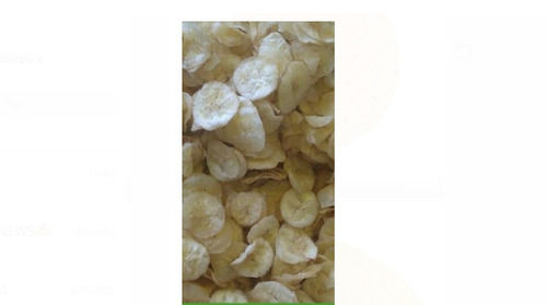 Salty Banana Paper Chips 1 Kg , Round Shape, Yellow Color, 3 Months Shelf Life Packaging: Box