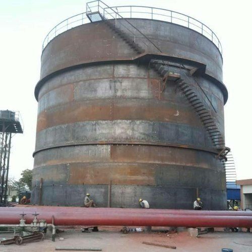 Corrosion Resistant Storage Capacity Ruggedly Constructed Oil Storage Tank Capacity: 10000 Liter/Day