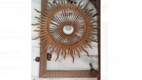 Brown Rectangular Shaped Antique Design Wood Carving For Decorative Wall 