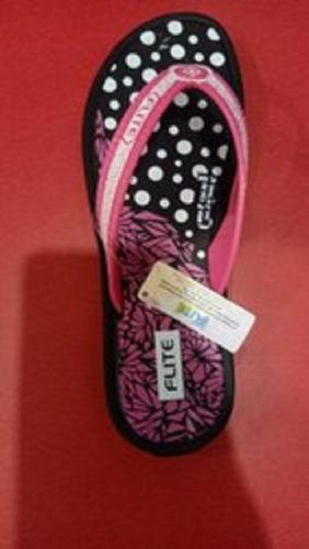 Rubber Light Weight Comfortable Durable Pink And Black Color Ladies Slippers