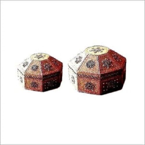 Durable High Grade Wooden Boxes In Brown Colour Wood Material In Octagon Shape Size: Small