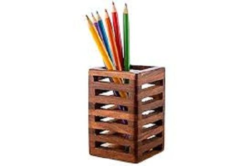 Dust Resistant And Easy Portability Table Top Brown Wooden Pen Holder