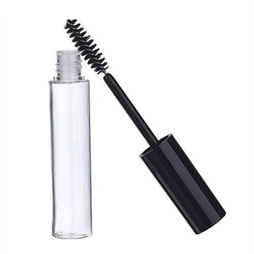 Modern And Trendy Medium Size Stick Type Plastic Black Cosmetics Brushes 