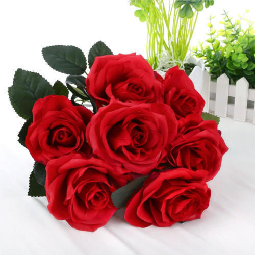 Stem Length 17.5 Centimeter Medium Size Fresh Red Rose Flower 