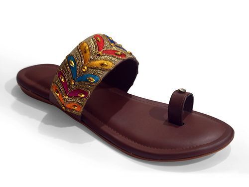 Very Classy And Unique Look Traditional Ethnic Kolhapuri Flats For Women.