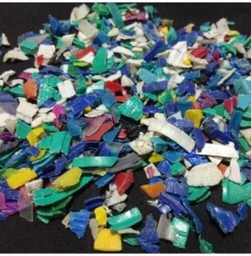 Multicolor Pp Scrap For Recycling, Irregular Shape And Low Density, 4 Mm Size