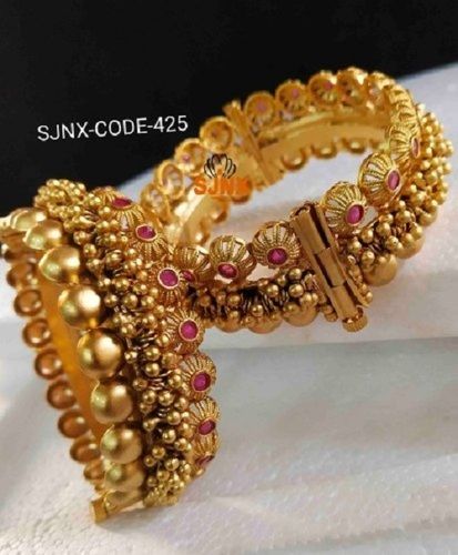 Wedding Golden Traditional Gold Plated Bangles Perfect For Wedding 