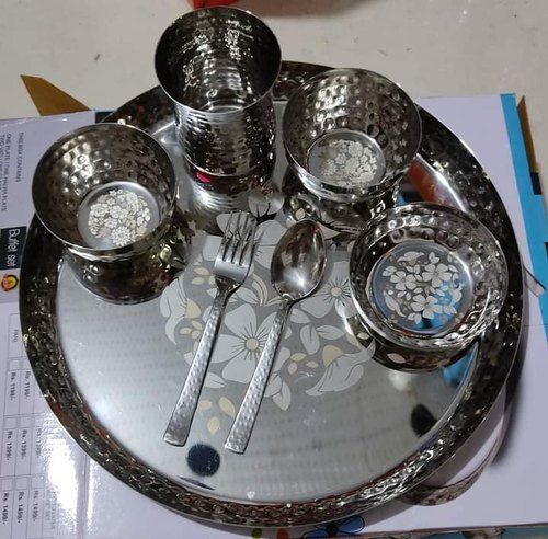 Heavy Duty Corrosion Resistant Light Weight Silver Stainless Steel Dinner Sets