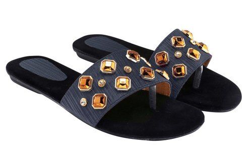 Black Stylish Daily Wear Comfortable Flat And Slip-Resistan Blinder Stone Fancy Slippers For Ladies