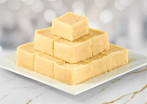 Hygenically Packed Soft Textured Sweet And Premium Grade Regular Barfi , Pack Of 1 Kg