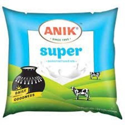  हाइजीनिक रूप से पैक किया गया 100% ऑर्गेनिक और शुद्ध आधा लीटर ताज़ा अनिक सुपर गाय का दूध 