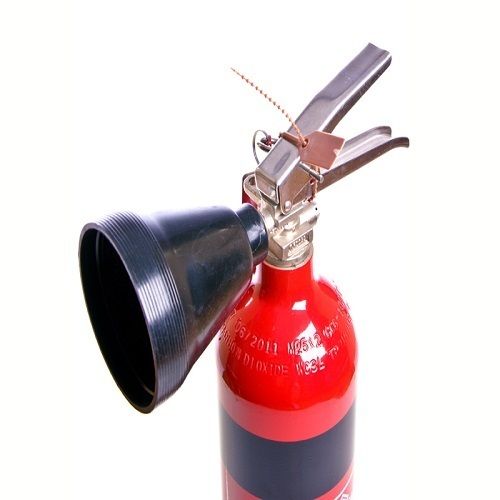 Carbon Steel Fire Extinguishers, Capacity 4-6 Kg