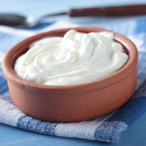 Natural Healthy Hygienically Packed Fresh White Curd