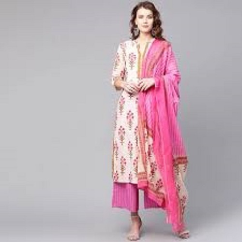 पार्टी वियर के लिए प्लाज़ो के साथ इंडियन स्टाइल और कम्फर्ट प्रिंटेड पिंक और व्हाइट लॉन्ग लेडीज़ सूट