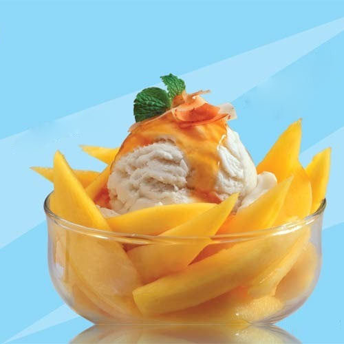 Sweet Fresh Tasty Natural Mango Scoop Ice Cream 