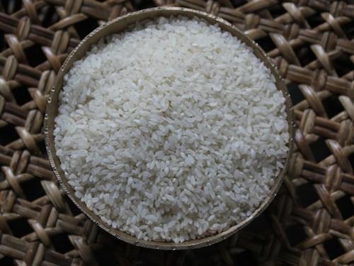 100% Pure Indian Origin Medium Grain Healthy Fresh White Naturally Dried Aromatic Joha Rice