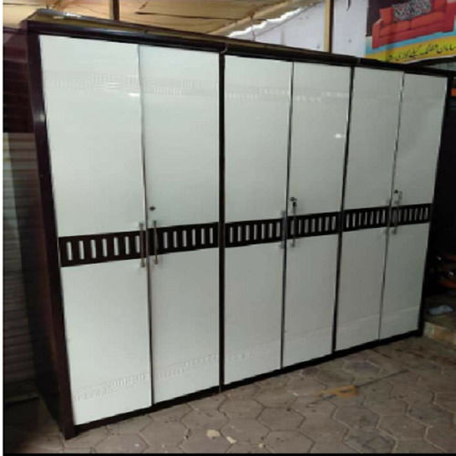 Hinged Mdf Wooden Almirah, Number Of Doors: 3 Door Sturdy For Storage