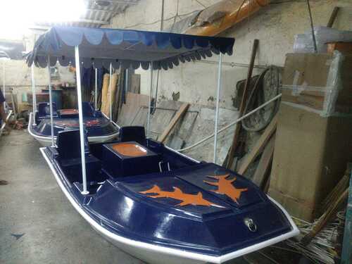 Petrol Octopussy Frp Motor Boat (Only Boat), Seating Capacity: 4 Person Engine Type: Inboard