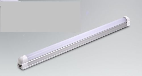 Energy Efficient Cost Effective Sleek Modern Design Easy To Use Led Light Batten Max Light Body Material: Ceramic